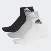 Calcetines_al_Tobillo_3_Pares_(UNISEX)_Gris_DZ9434_03_standard